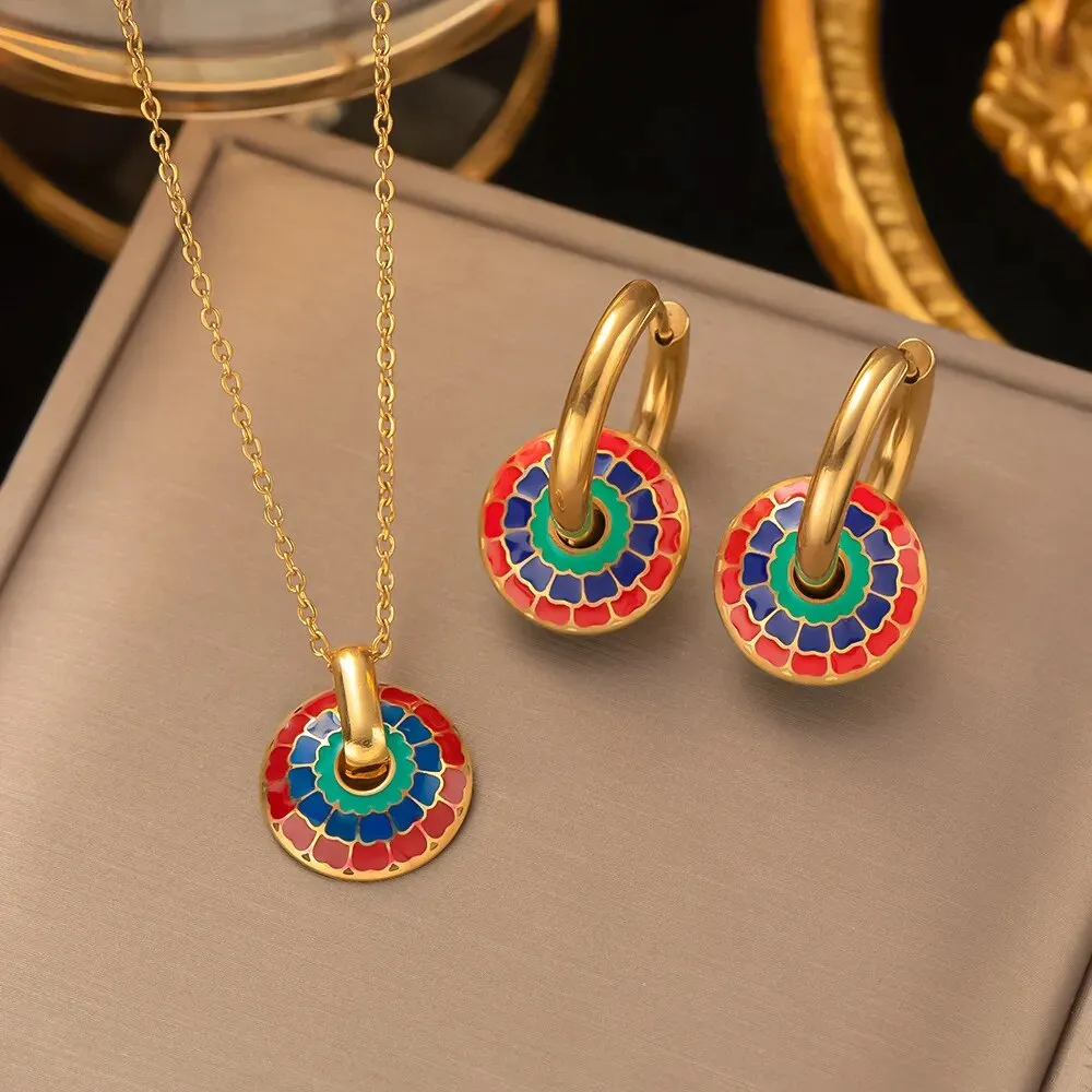 Stainless Steel Non-Fading Vintage Painted Flower Pattern Pendant Necklace Earrings Jewelry Set For Women and girl Gift.